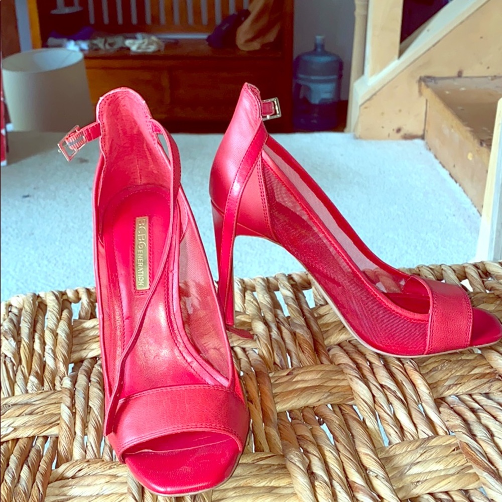 BCBG HEELS